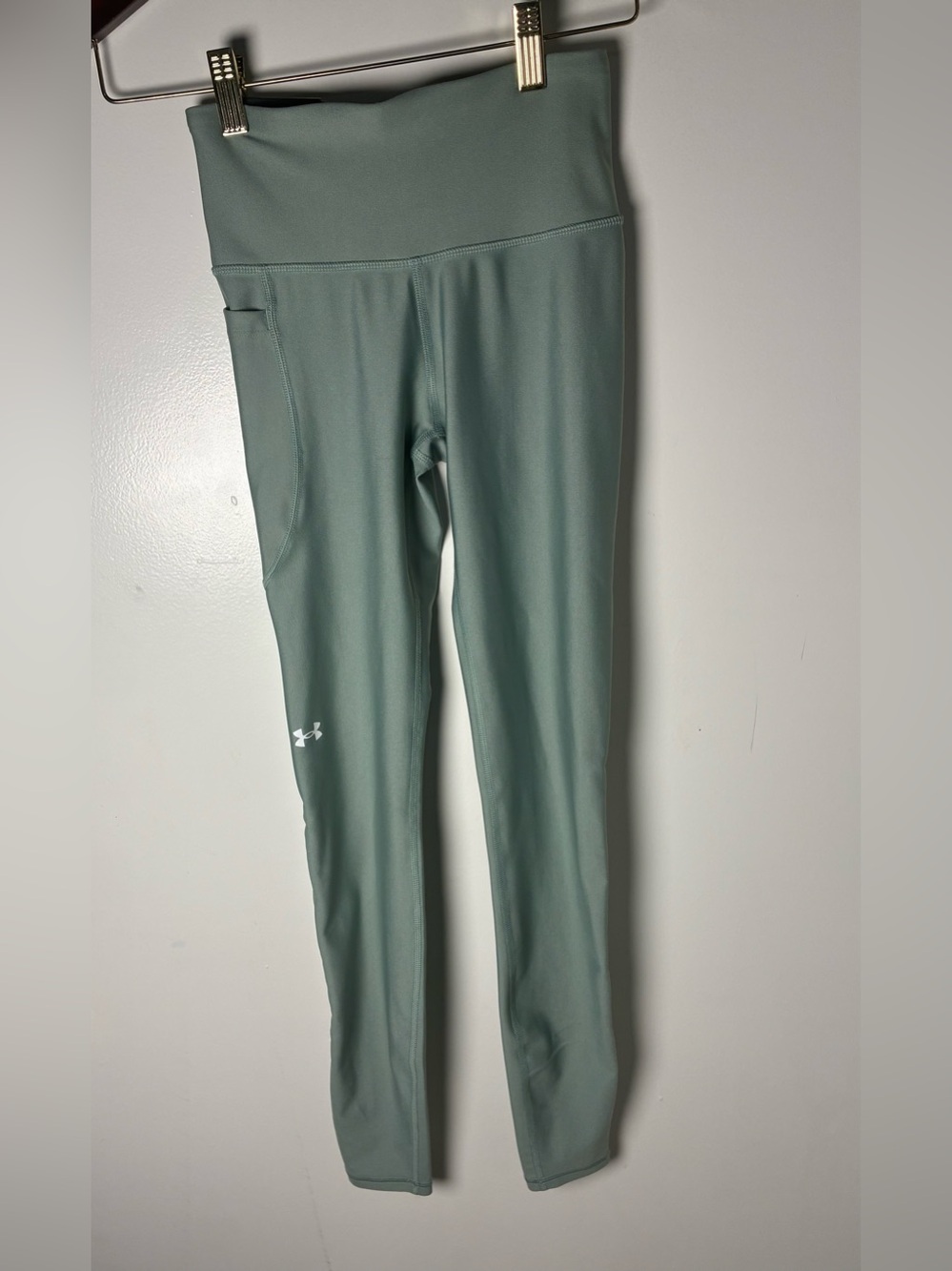 Under Armour Sage Green High-Rise Performance Leggings XS - Picture 5 of 8
